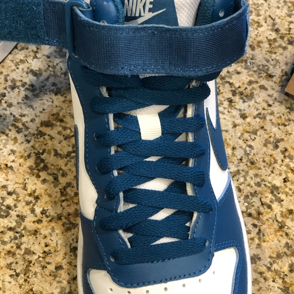 Nike Court Borough Mid 2 Kid’s Shoes - Picture 5 of 8